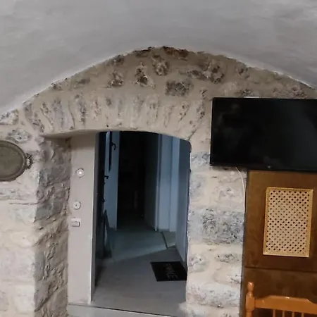 Medieval Castle Mani *