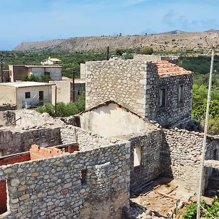 Medieval Castle Mani * Archia