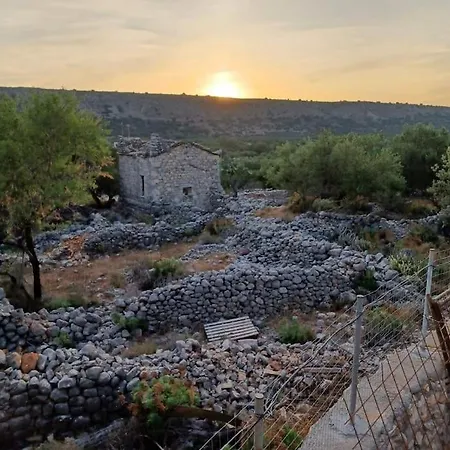 Hébergement de vacances Medieval Castle Mani Archia