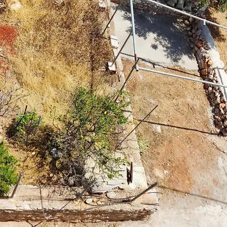 Medieval Castle Mani * Archia