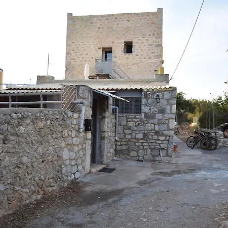 Medieval Castle Mani 別荘 Archia