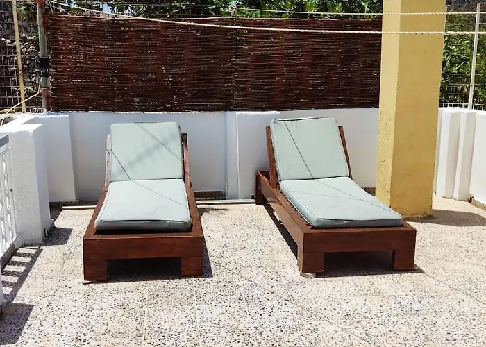 Medieval Castle Mani 펜션 *