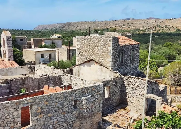 Medieval Castle Mani * Archia