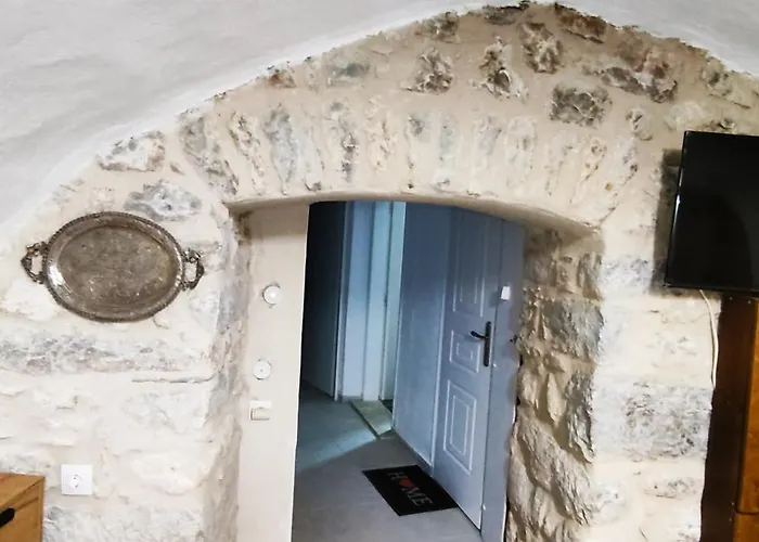 Medieval Castle Mani 펜션 Archia