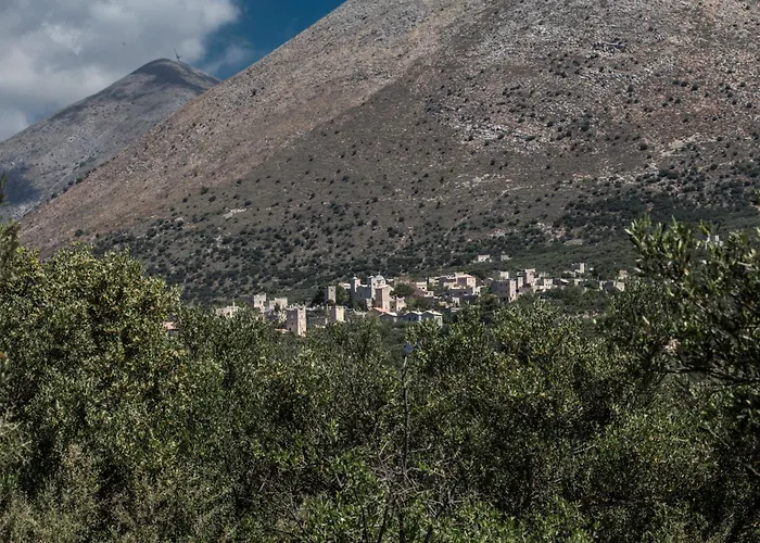Medieval Castle Mani Casa de Férias *